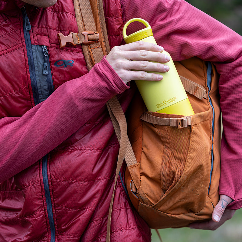20oz-rise-classic-with-arch-loop-cap-y2 20oz_rise_classic_insulated_bottle_acacia_backpack_square.jpg