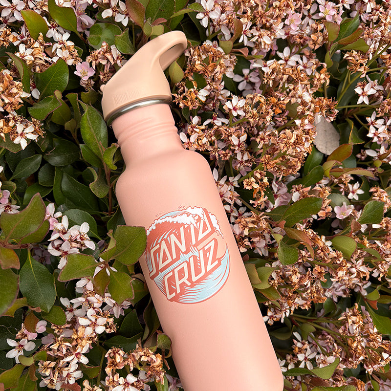 27oz-classic-with-flip-seal-sport-cap-santa-cruz-w1 27oz_classic_water_bottle_santacruz_peach_wave_dot_square.jpg