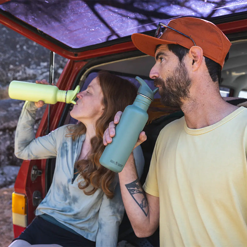 sports-bundle-chug-and-classic-e0 classic_27oz_flip_seal_couple_tailgate_tip-sip_square.jpg
