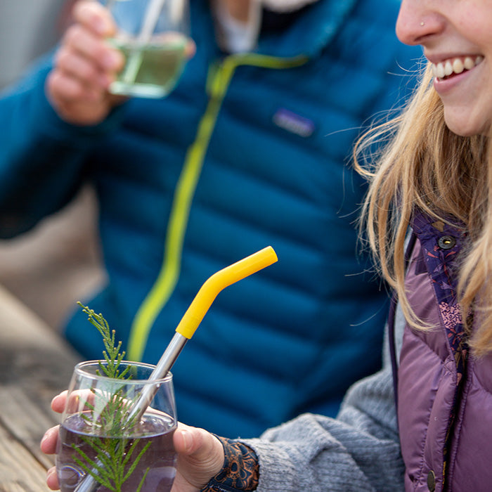 straw-4-pack-i5 recycled_steel_straw_drink_smile_lifestyle.jpg