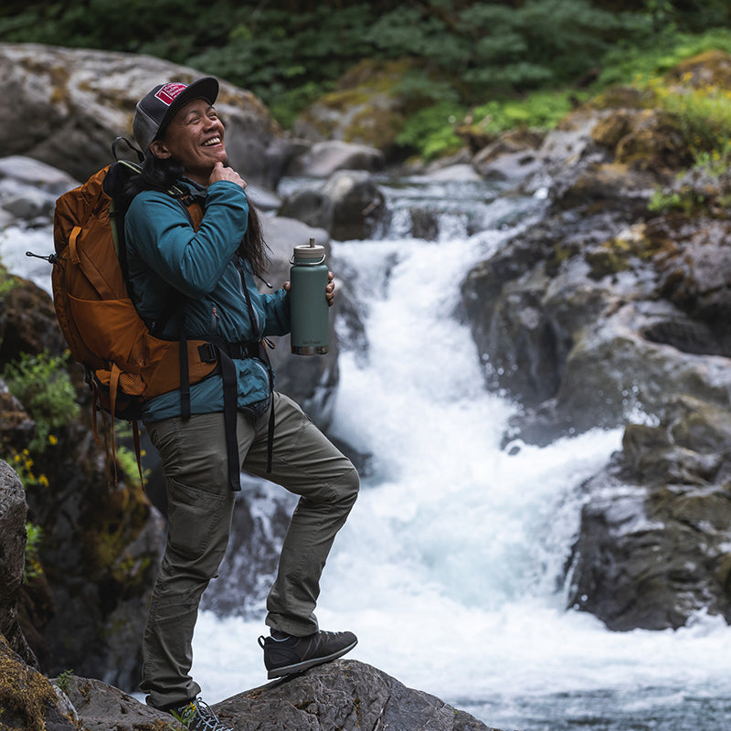 32oz-tkwide-with-twist-cap-x6 tkwide_32oz_insulated_bottle_twist_backpack_river_guy_square.jpg